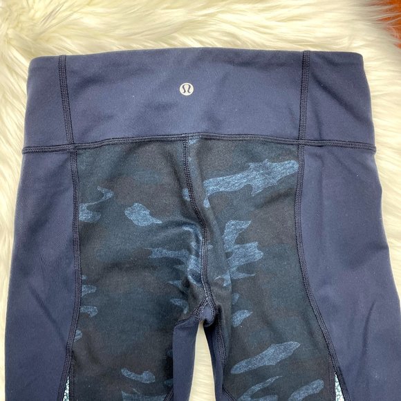 Lululemon Capri Leggings Navy Camouflage 6 - Picture 7 of 8